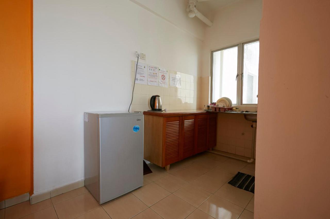 Jc Private Apartment Sunshine Bay Port Dickson Kültér fotó
