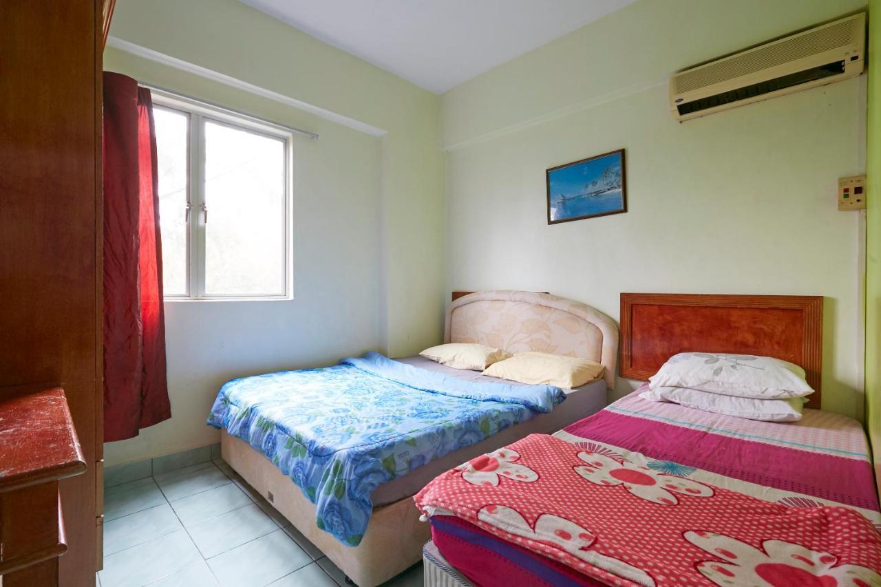 Jc Private Apartment Sunshine Bay Port Dickson Kültér fotó